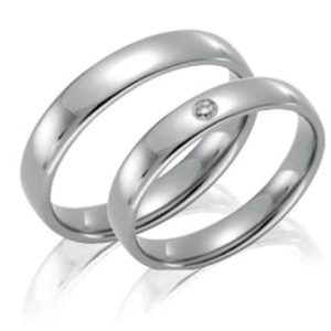 Forlovelsesring/giftering i titan