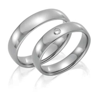 Forlovelsesring/giftering i titan